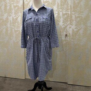 Lightweight summer dress with lots of pockets